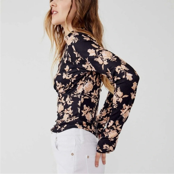 Free People Dinner Party Floral Printed Top Cutout / Black Combo Size M - Picture 2 of 10